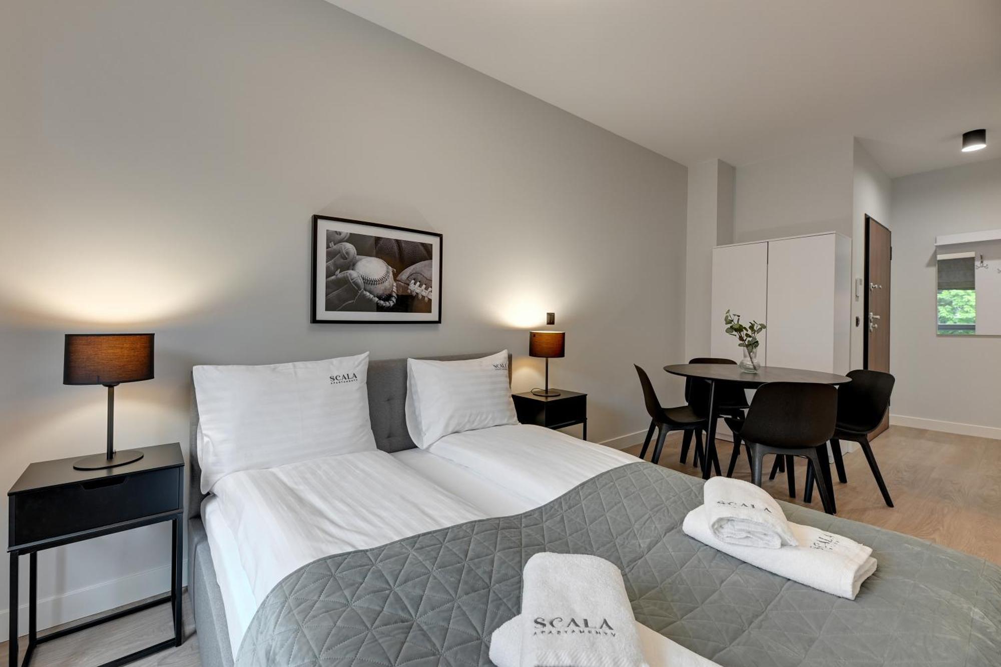 Scala City Center Apartments & Studios By Lion Apartments Gdansk Ngoại thất bức ảnh
